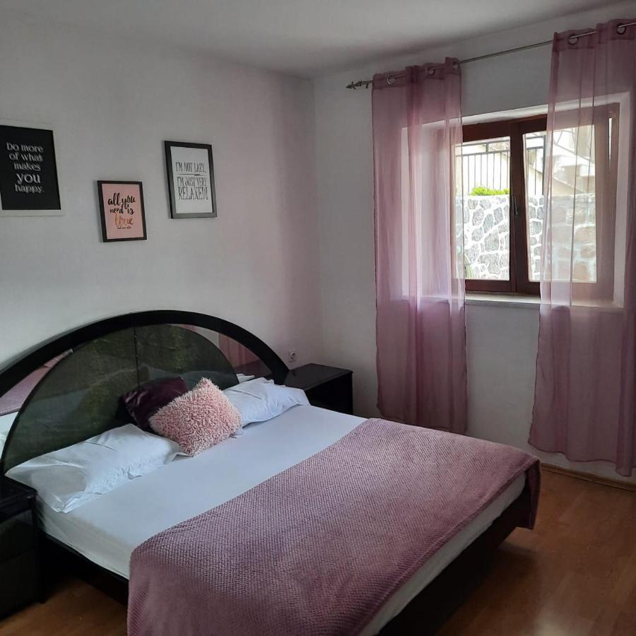 Apartman A&V Kotor Eksteriør billede